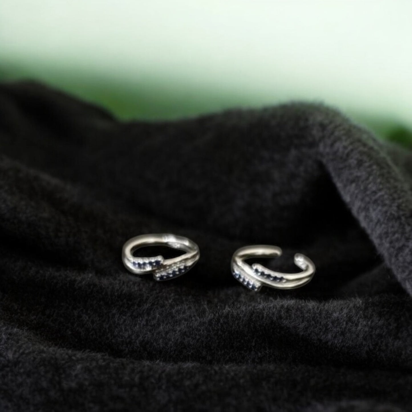 Sleek Multi tone Toe ring