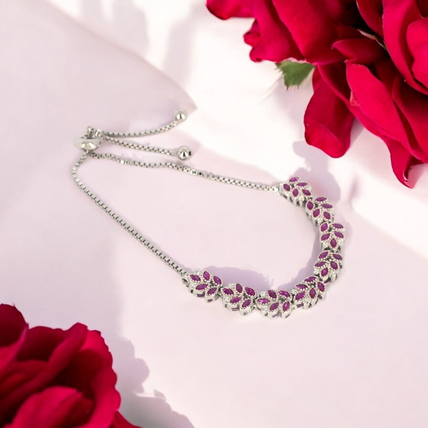 String of roses silver bracelet