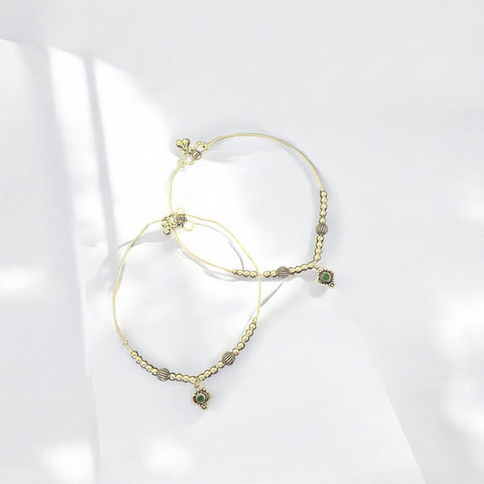 Emerald Charm drop oxidised anklet