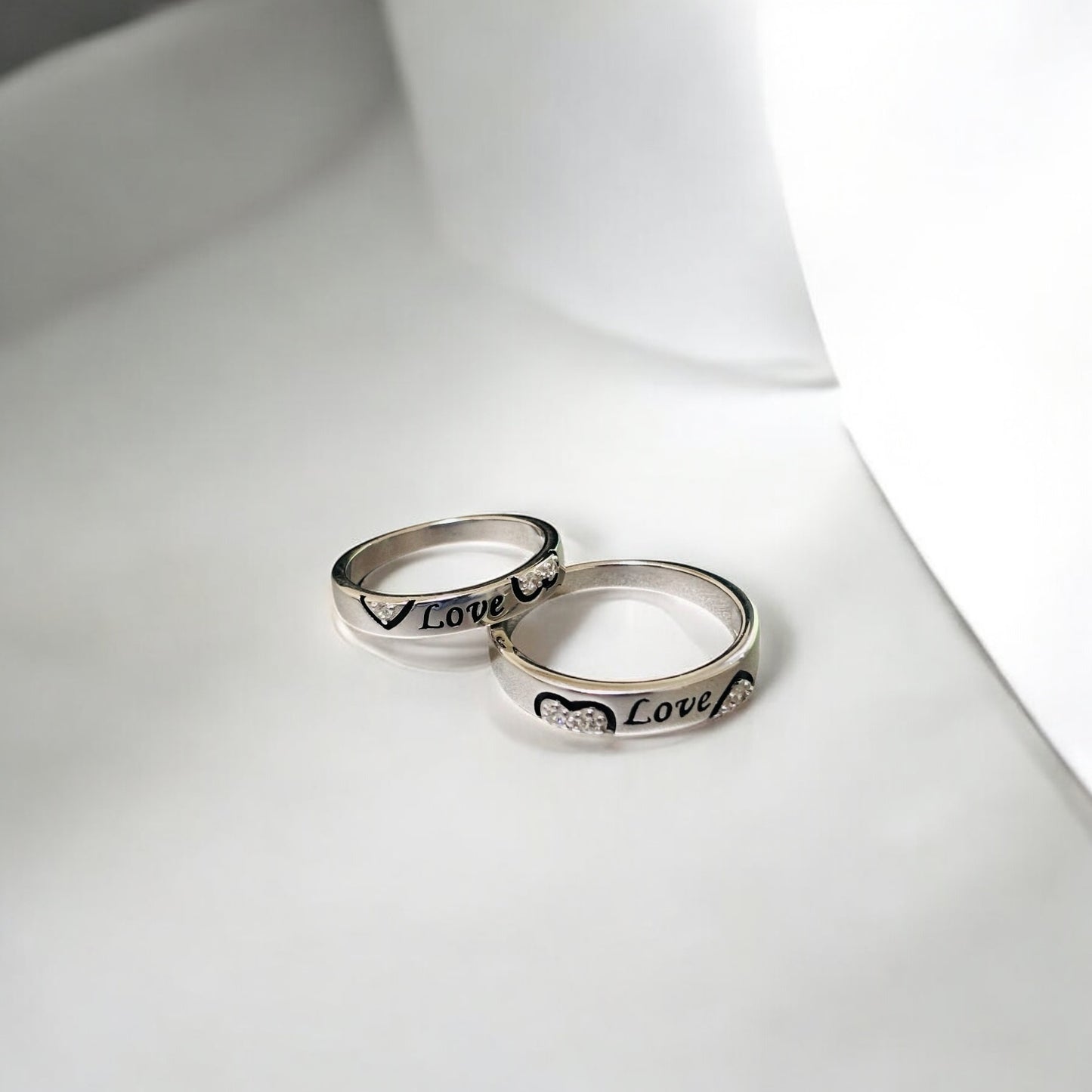 Love engrave couple ring band