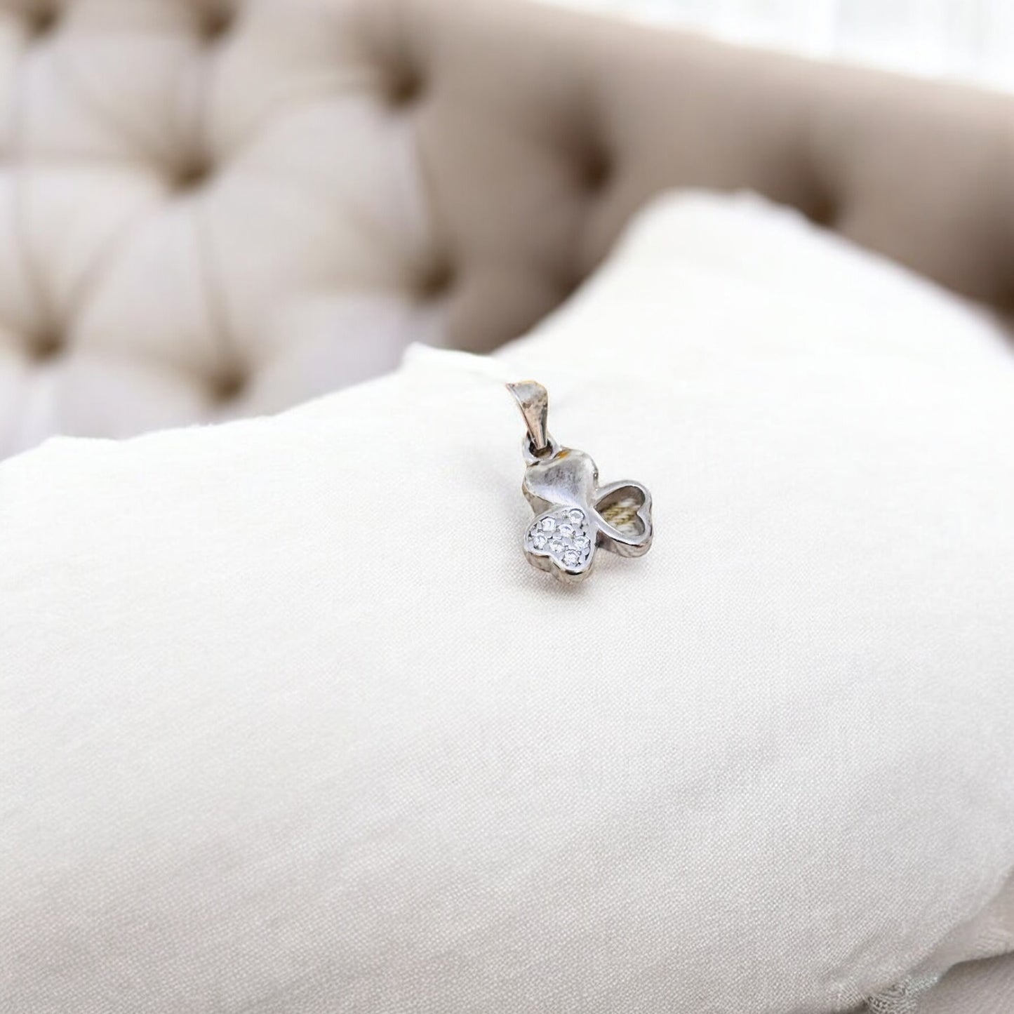 Petal Silver pendant
