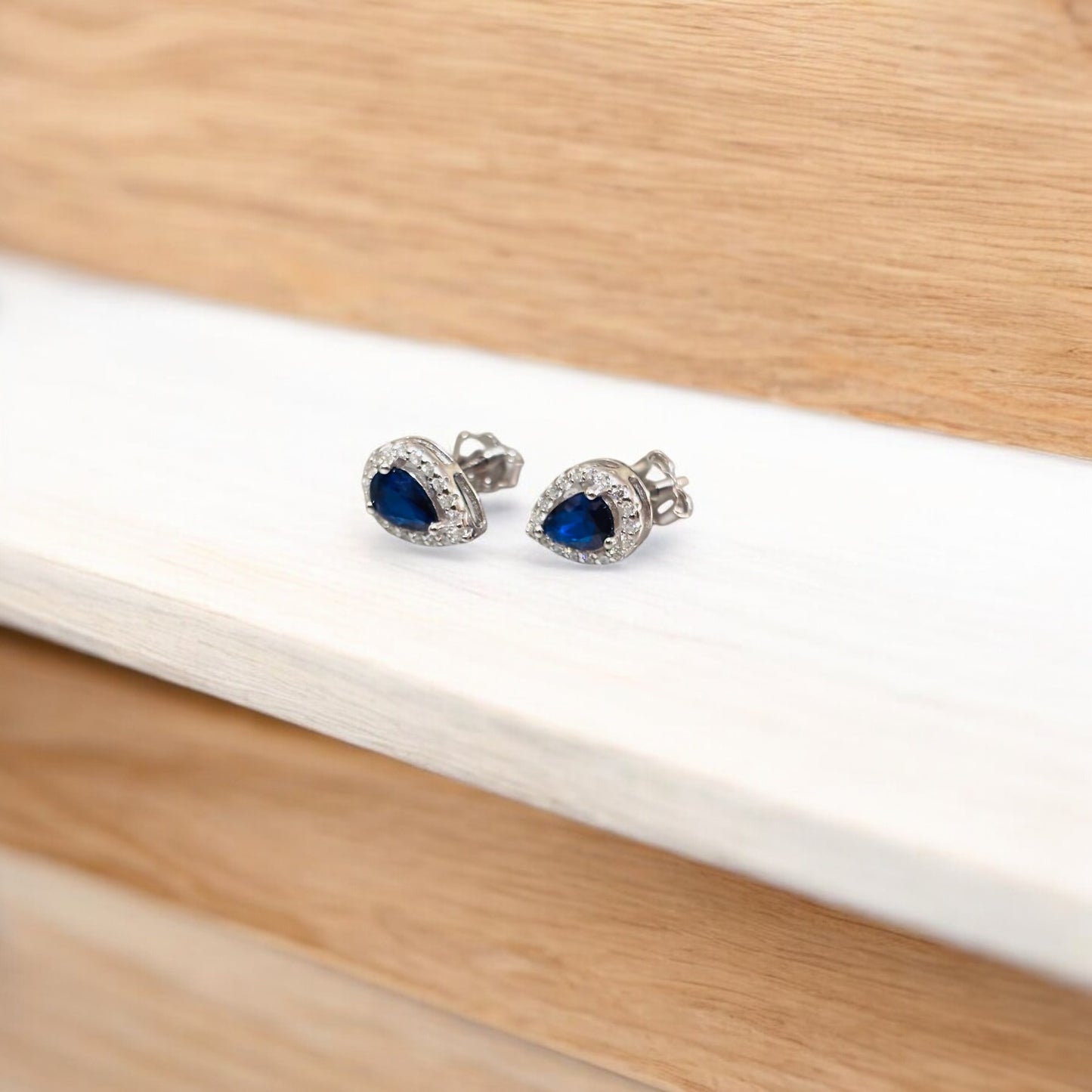 Cute Tear Drop pendant set