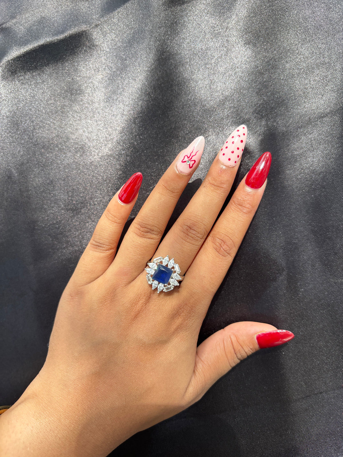 Azure Heirloom – Engagement Ring with Sapphire Light
