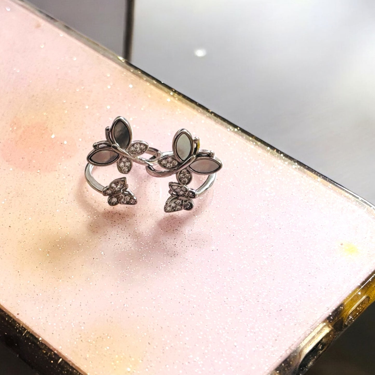 Butterfly MOP front open toe ring