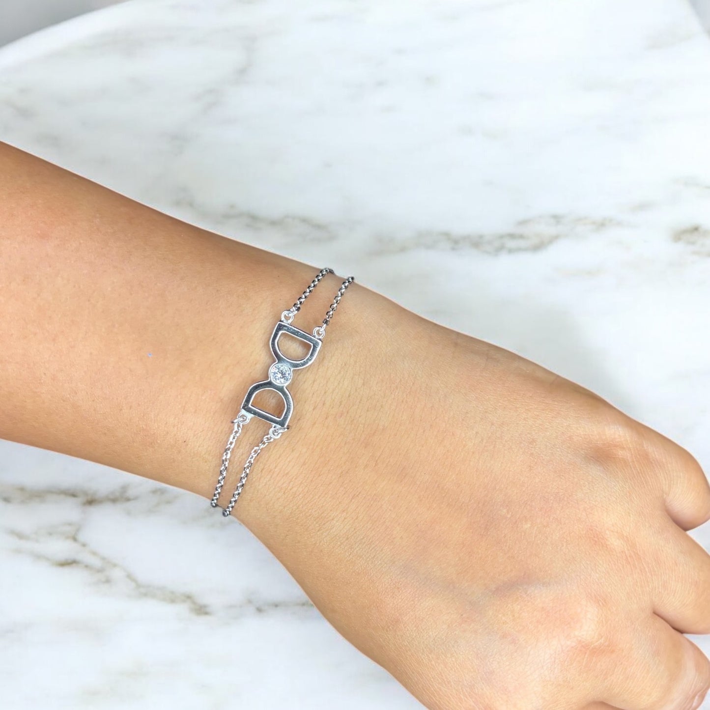 Knotty Bracelet with Stud stone