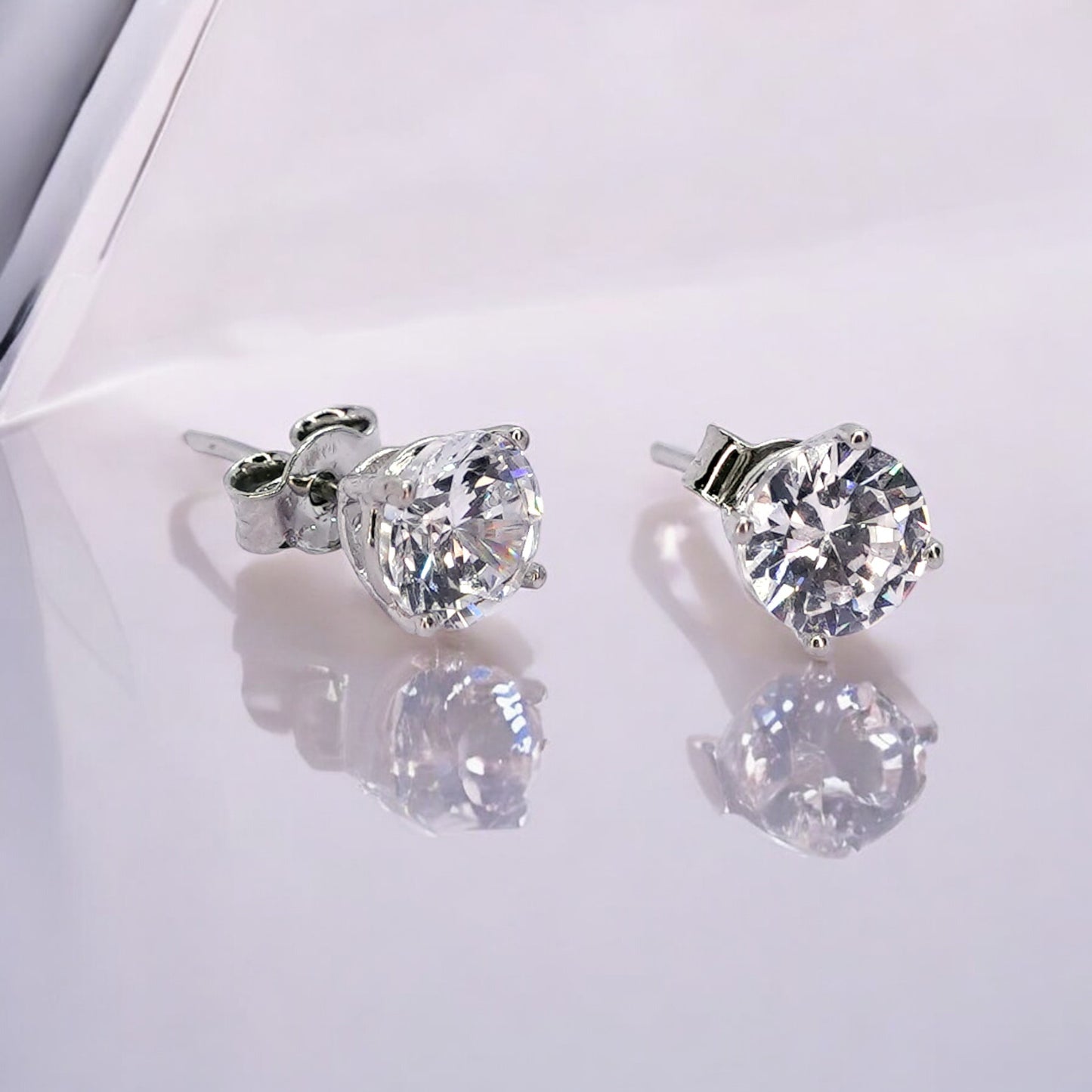 Cute Solitaire 925 silver Earring