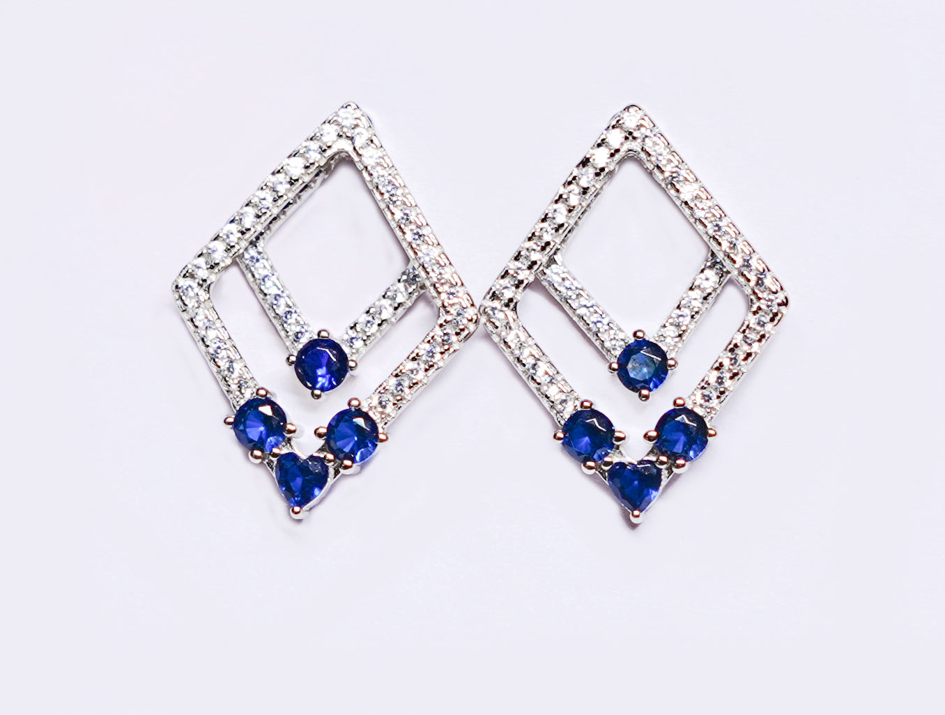 Dangling Diamond shape Sapphire 925 silver Earring