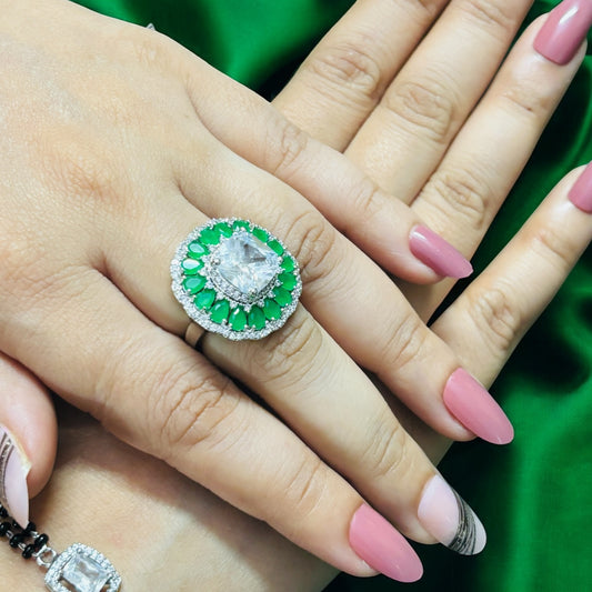 Emareld studded diamond Cocktail adjustable ring