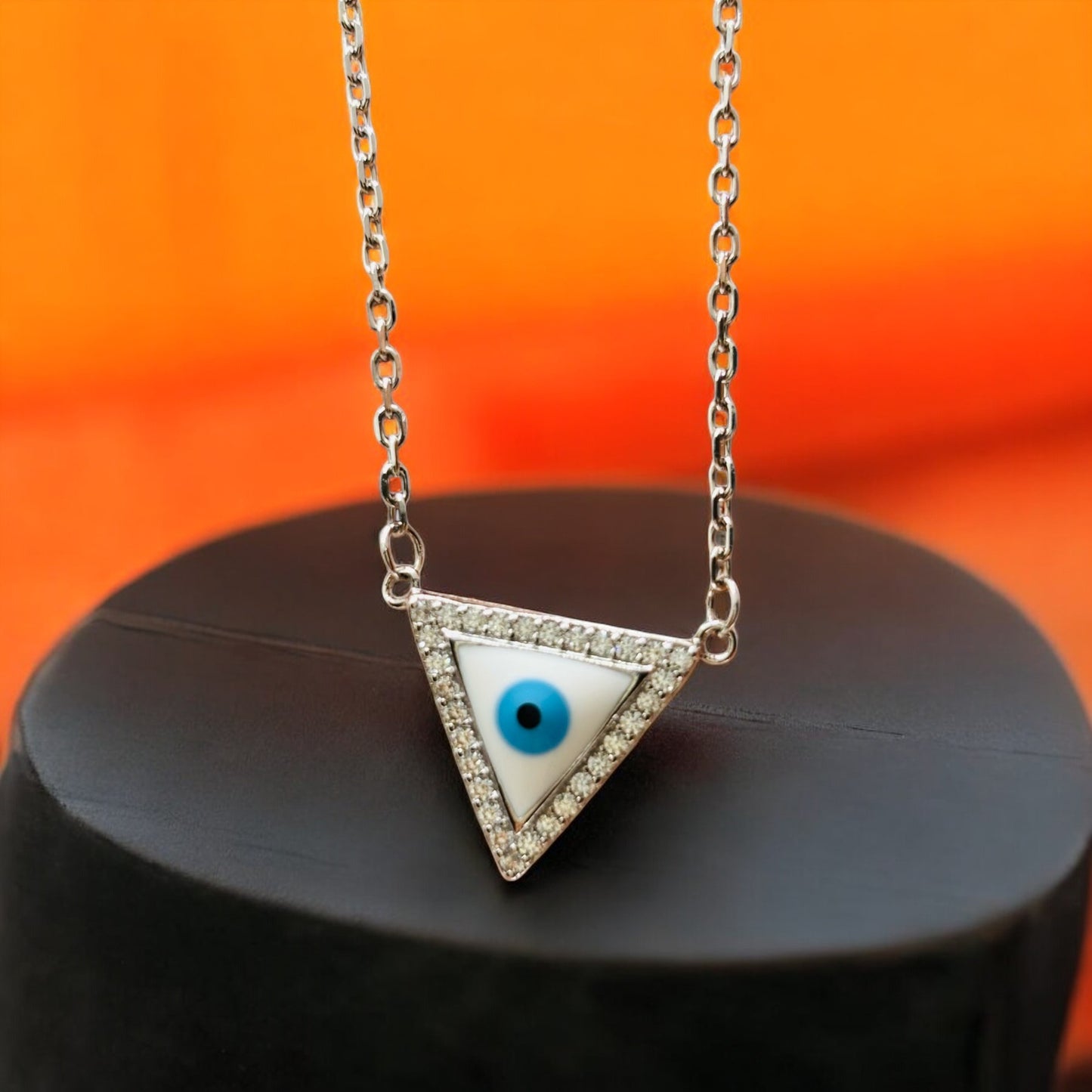 Evil Eye Trigon silver pendant chain