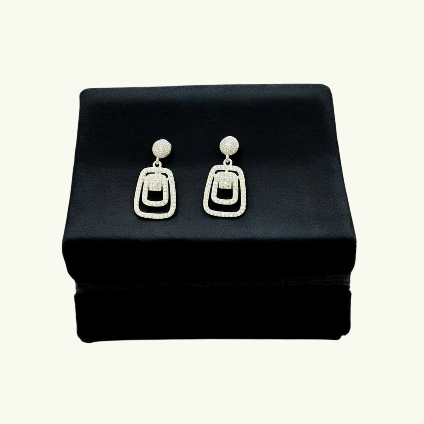 Elegant Drop statement 925 Silver Earring