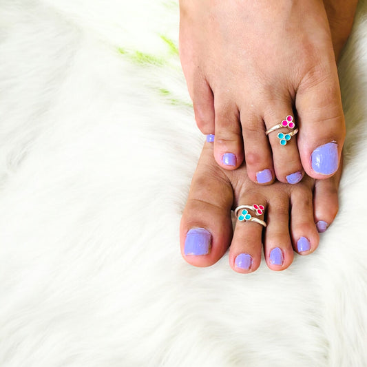 Dual tone enamel front open toe ring