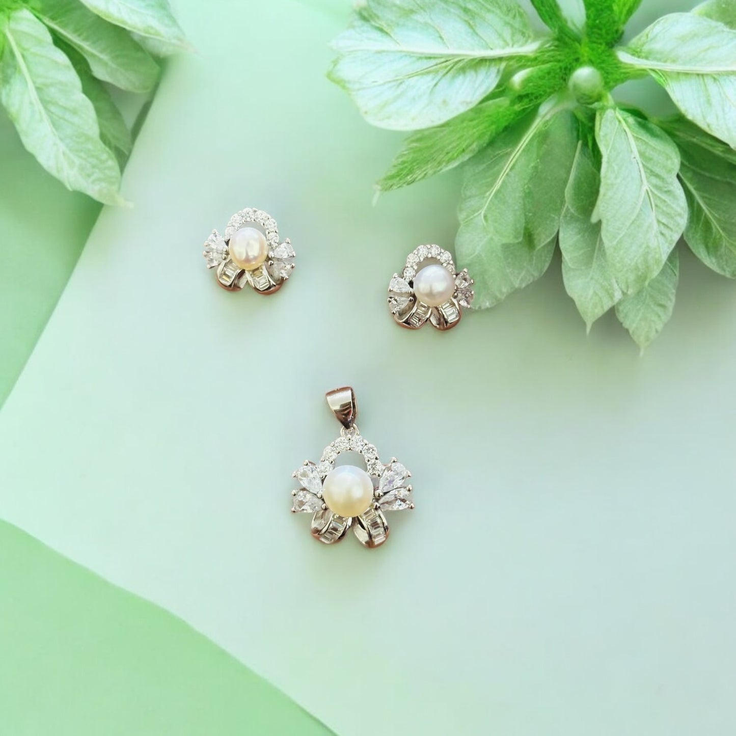 Floral Bow pearl silver pendant set