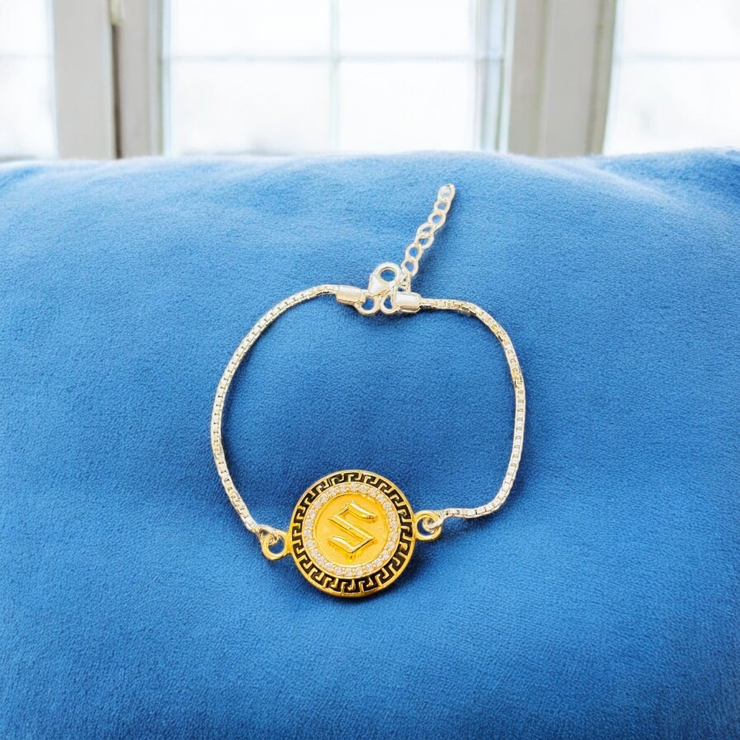 Gold Men’s bracelet with Dollar dial