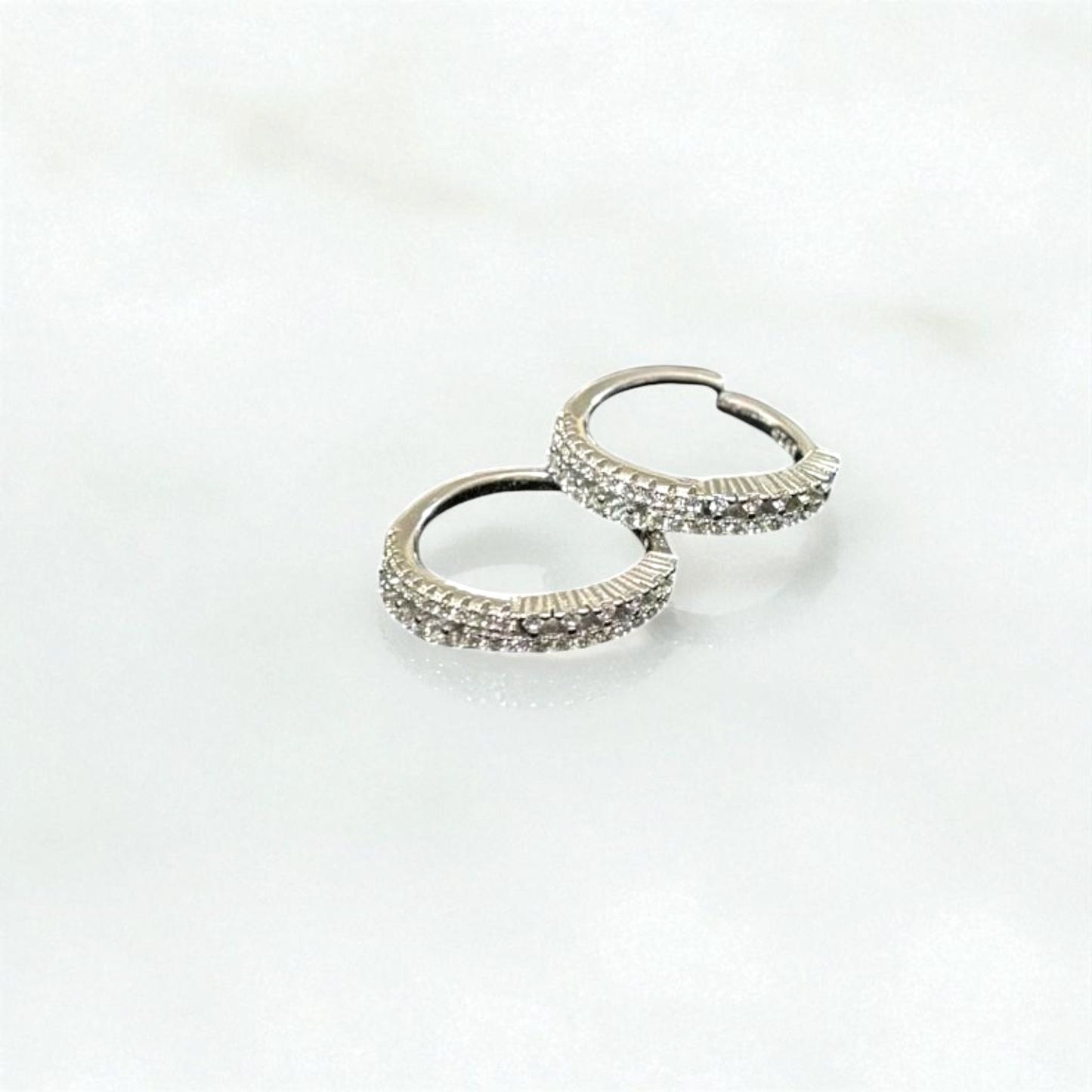 Double layer bead toe ring