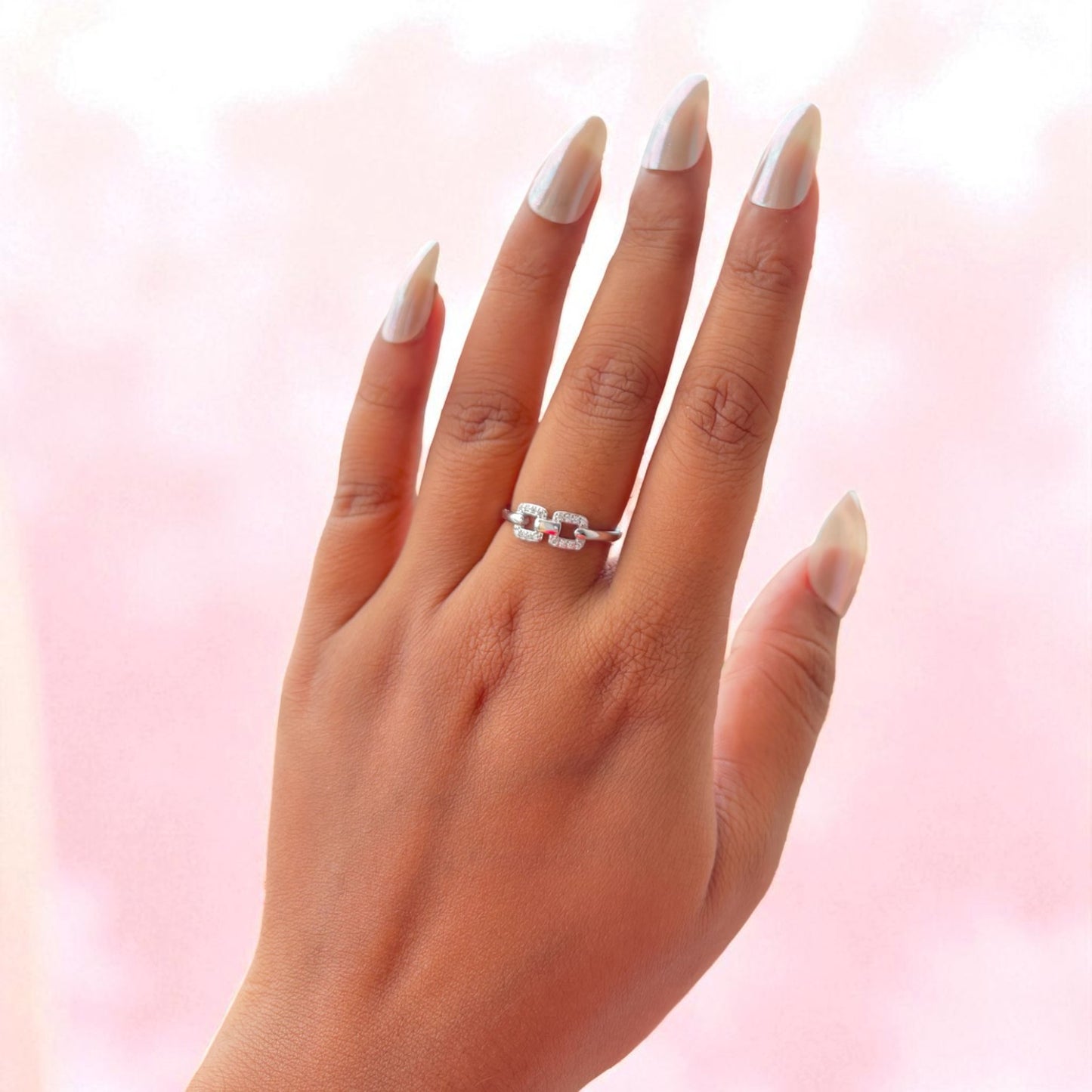 Interlink Silver First Date Ring