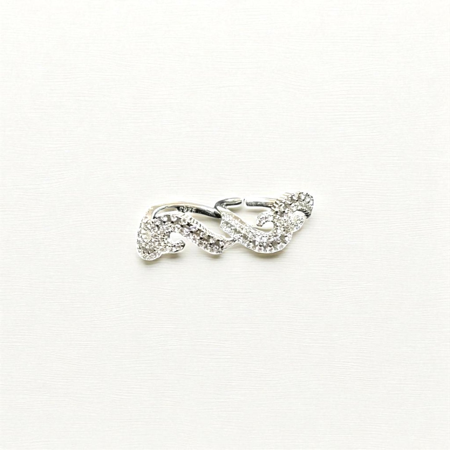 Interwined flower silver Toe ring