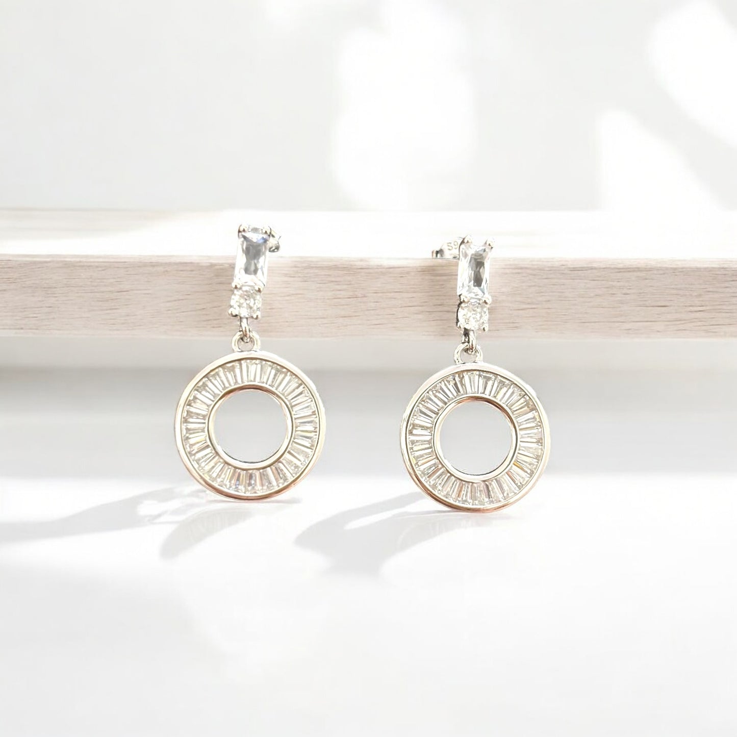 Majestic Baguette Dangler 925 Silver Earring