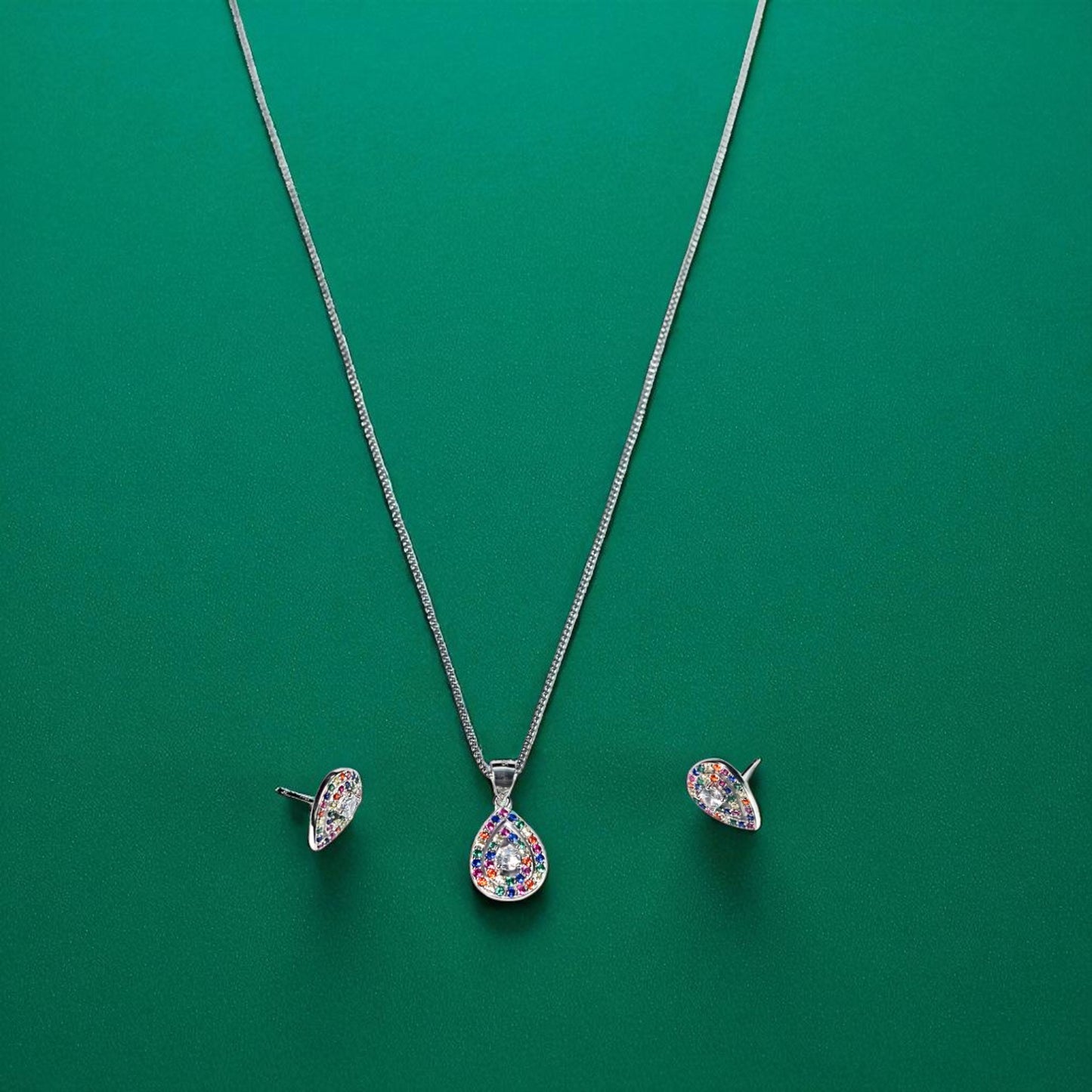 Multi tone tear drop pendant set