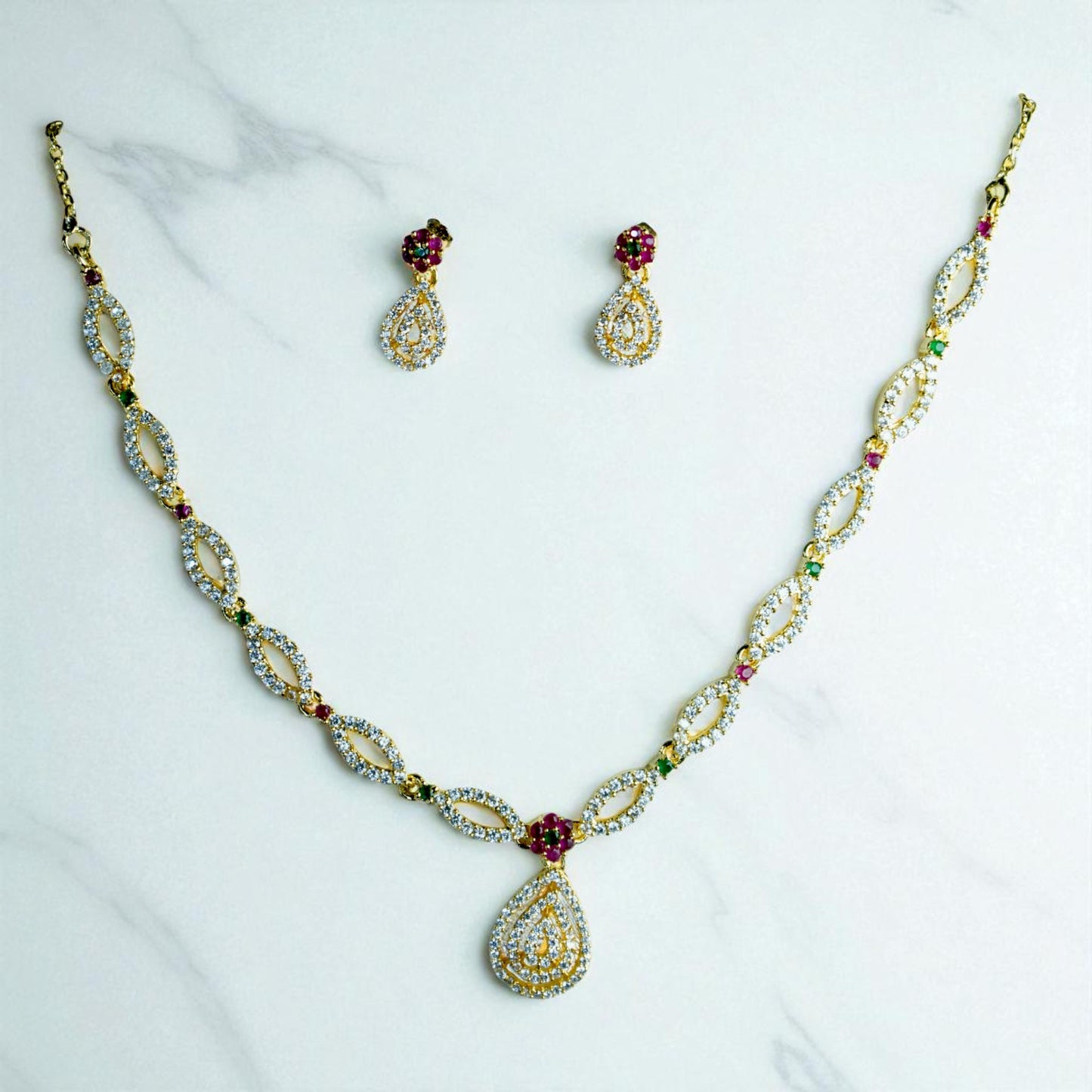Petal Kiss - Rose gold necklace set