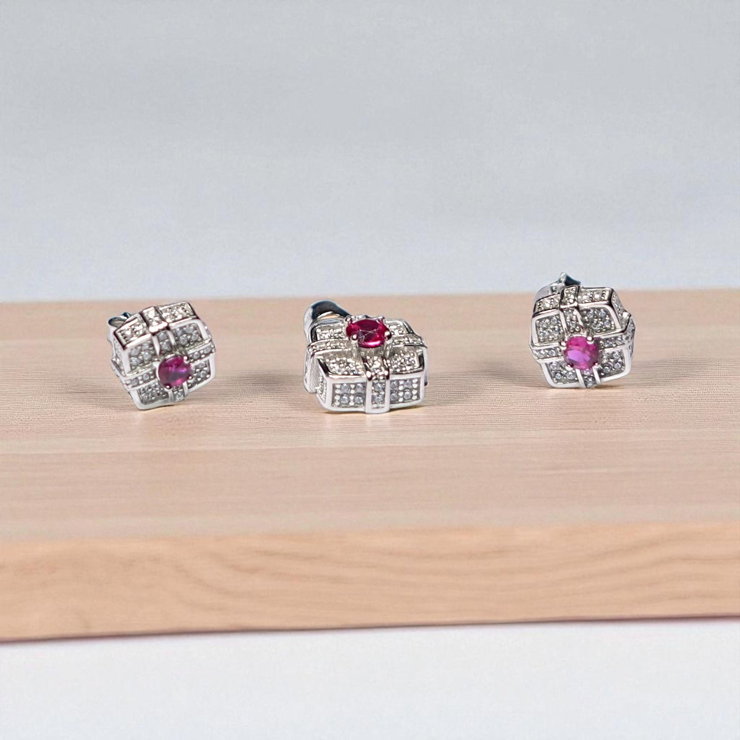 Radiant square pendant set