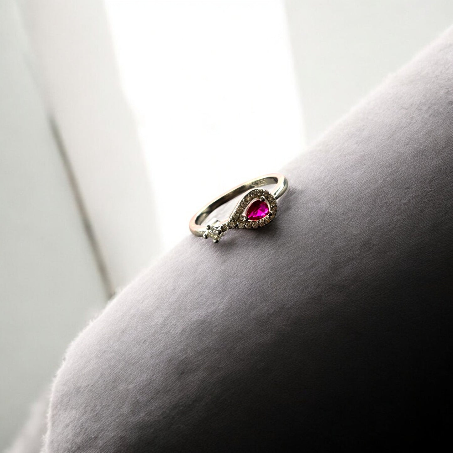 Ruby minimal 925 silver proposal ring
