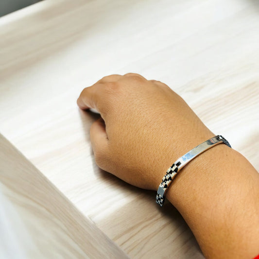 Sleek Chain Men’s Silver Bracelet