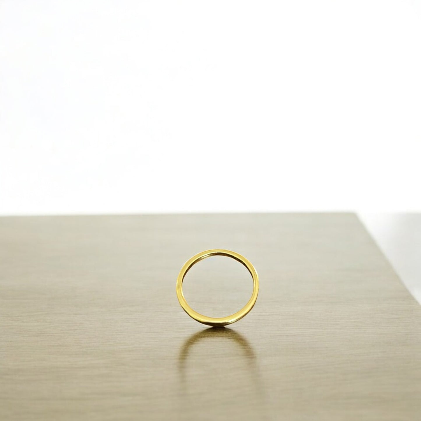Sleek Gold Band
