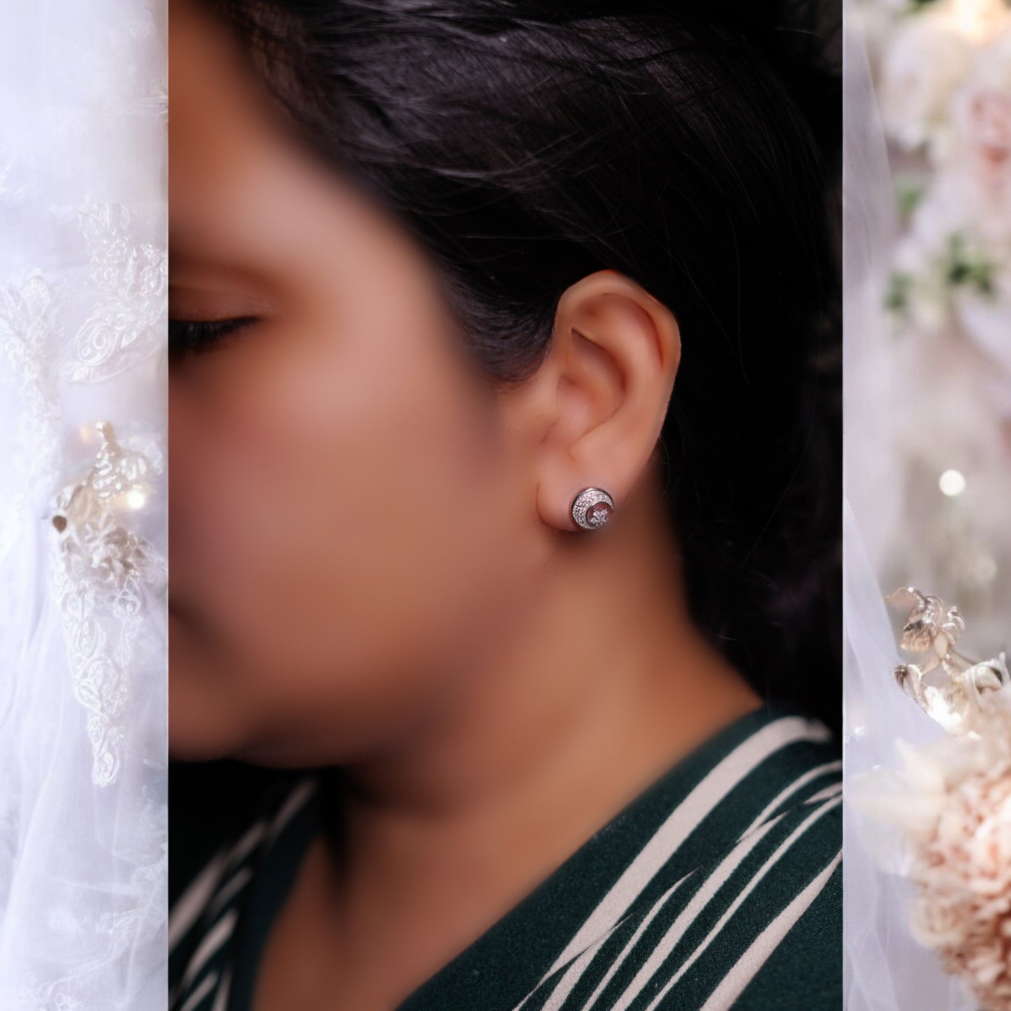 Star Moon Minimalist Earring