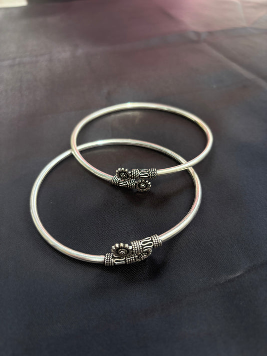 Sunflower Engraved 925 Silver Kada Anklet