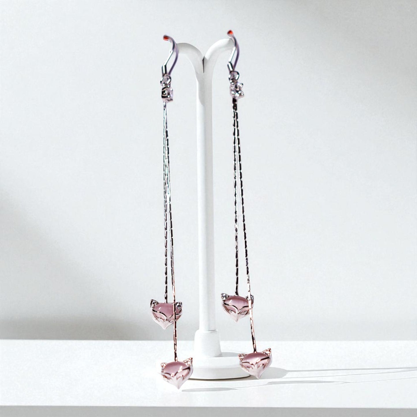 The dangling 925 silver Meow Earrings