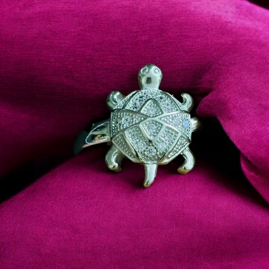 Lucky Tortoise Silver Ring