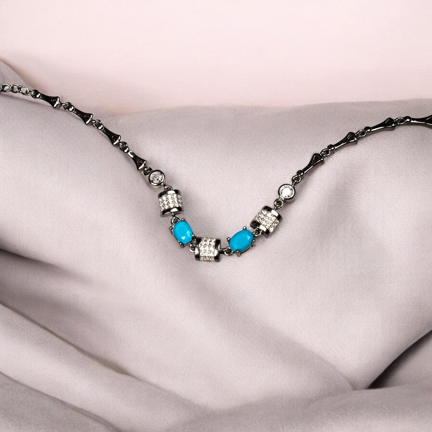 Turquoise link lock silver bracelet