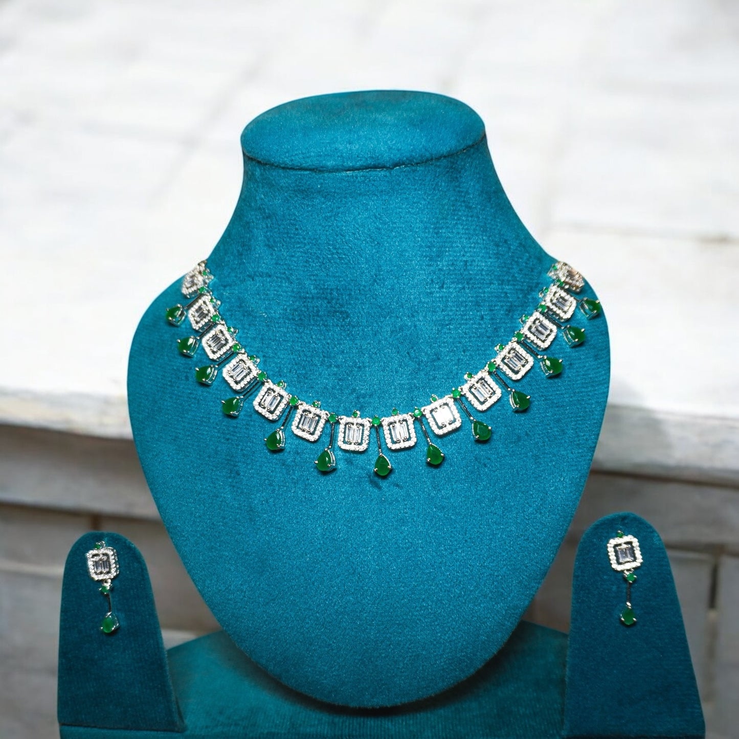 Twilight Emerald 925 Silver Statement Necklace