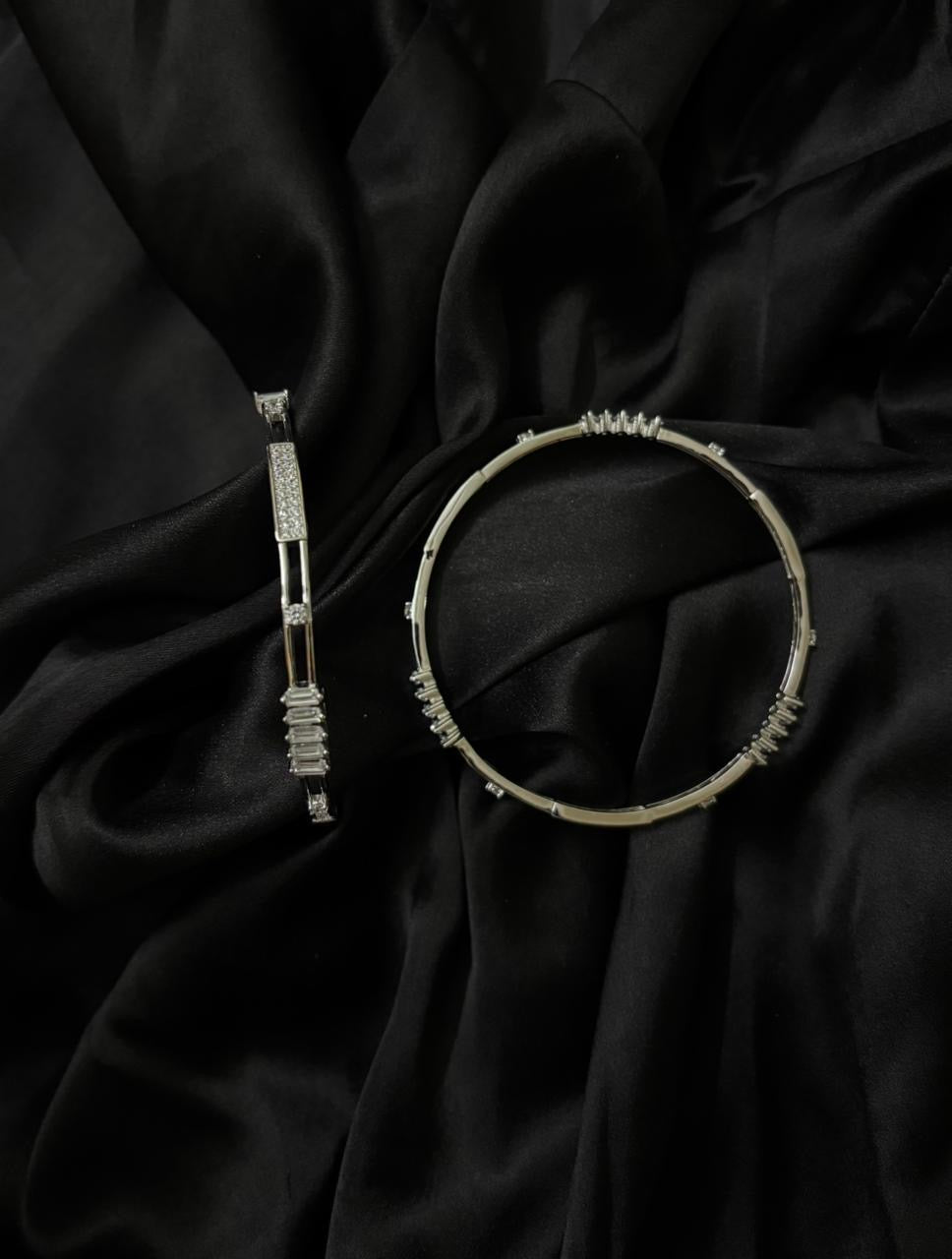 Minimal Diamond Silver Bangles