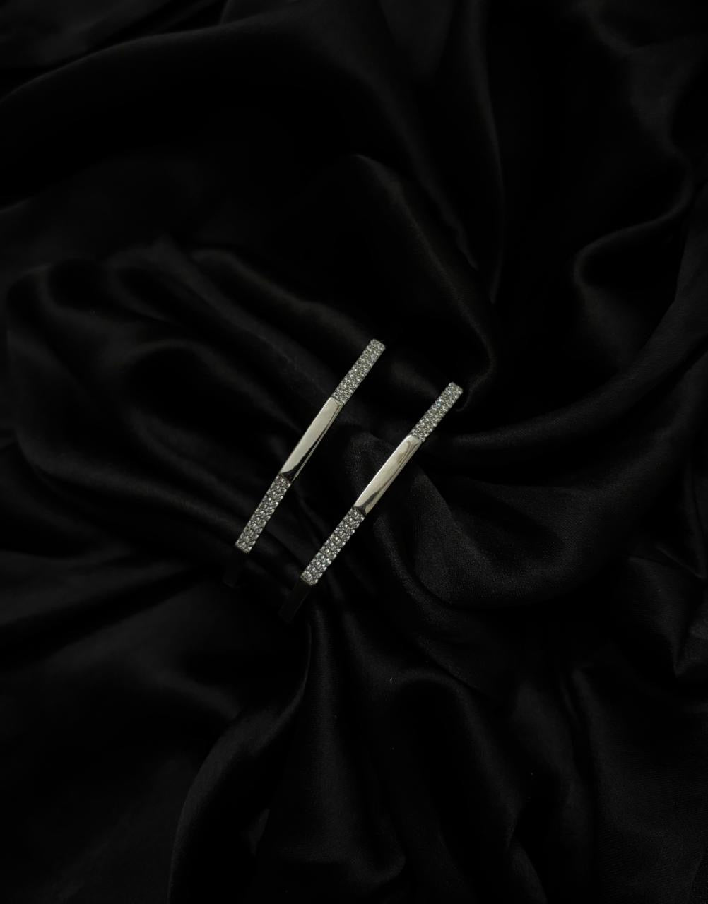 Geometric trendy Diamond silver Bangle
