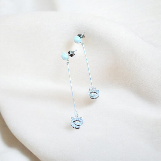 Stick Drop pearl earring