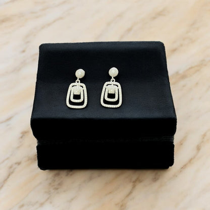 Elegant Drop Earring