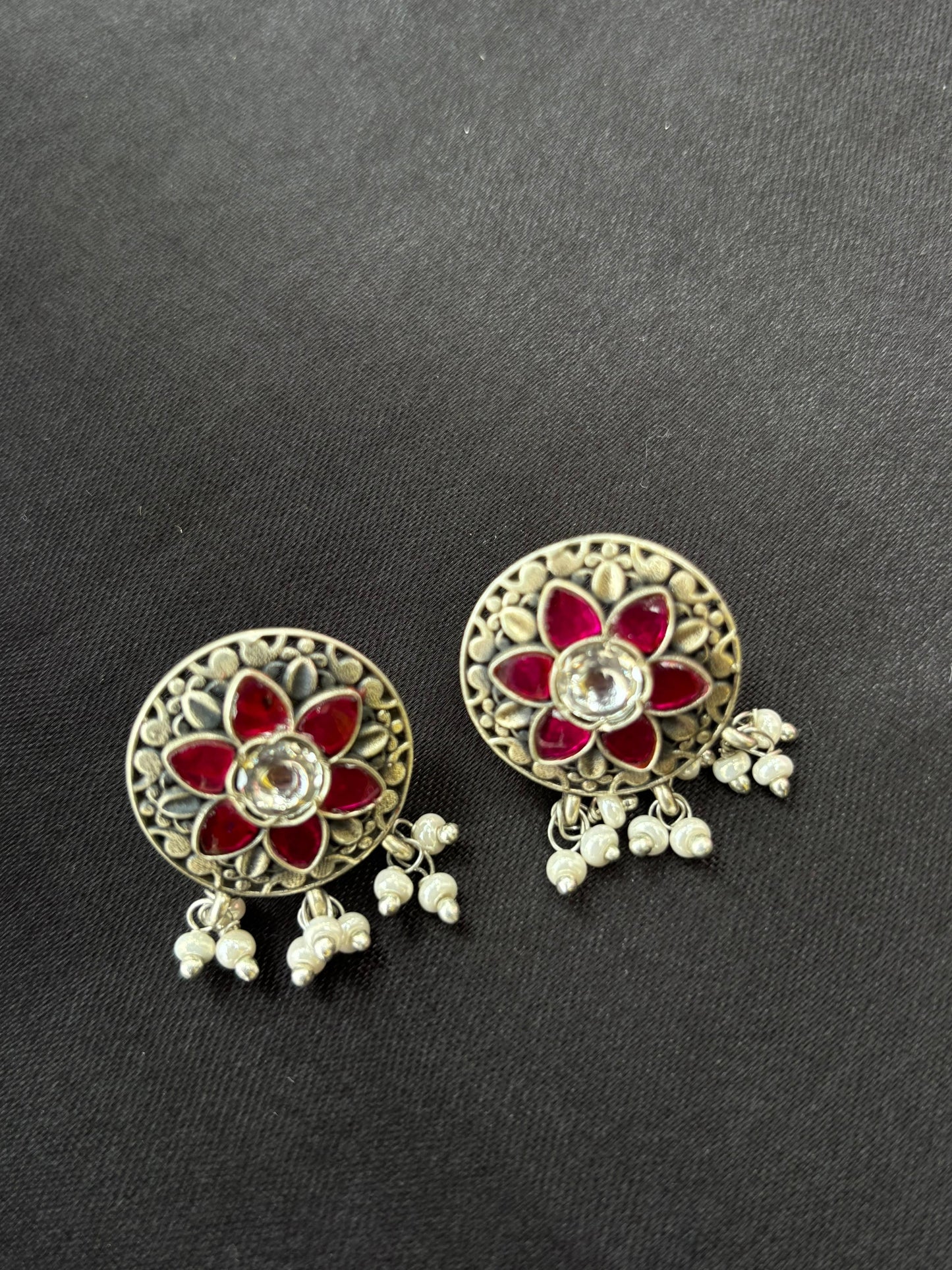 Circular oxidised ruby floral earring