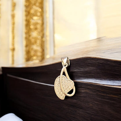 Symphony of heart Pendant Set