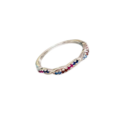 Minimal Interwined multi color ring