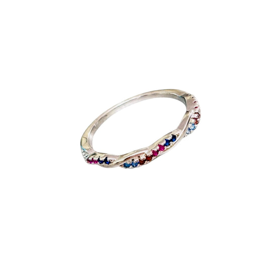 Minimal Interwined multi color ring