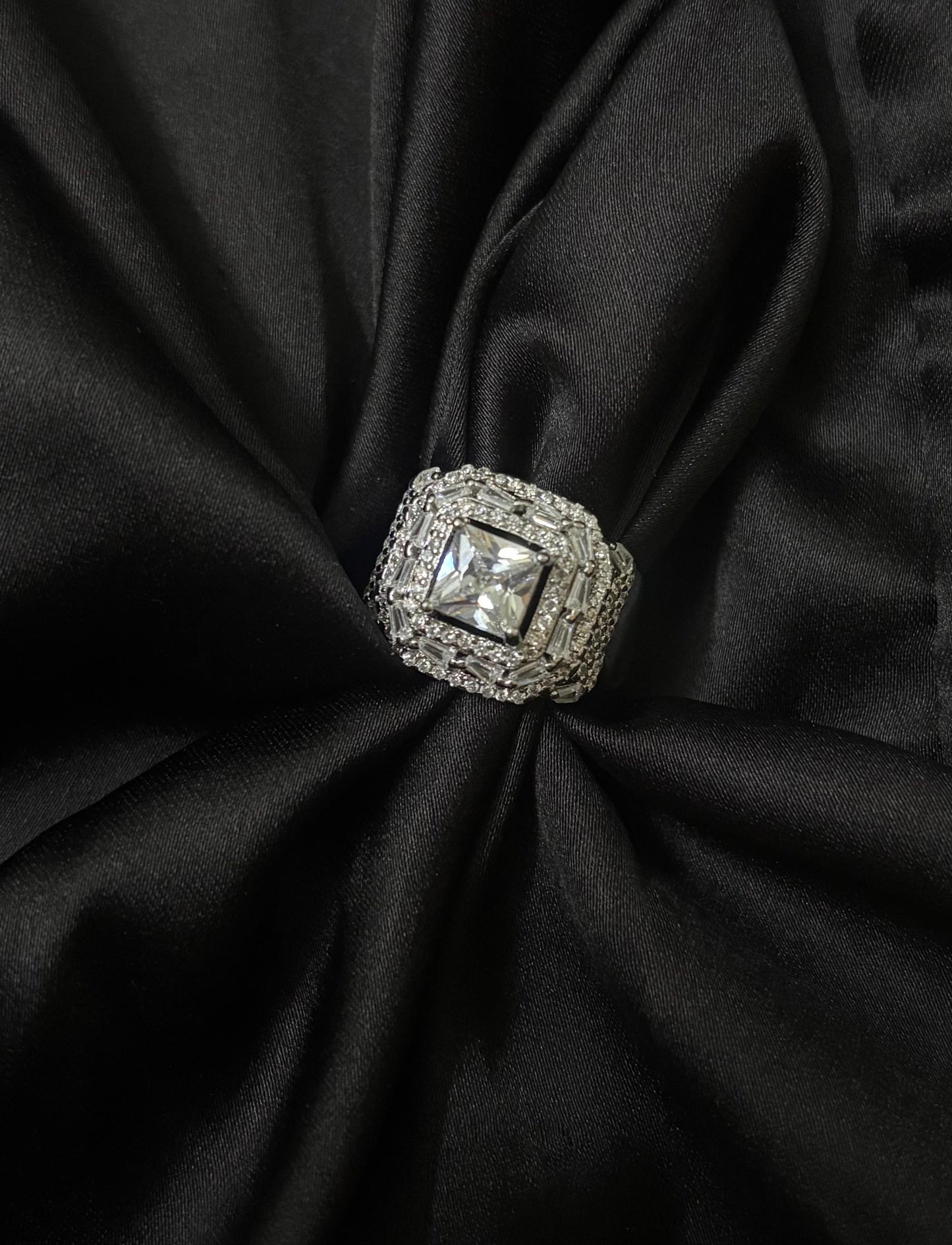 Solitaire Proposal Silver Ring