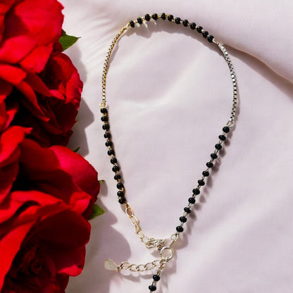 Black bead elegant silver payal