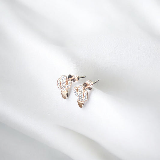 Cute minimal rose gold earring