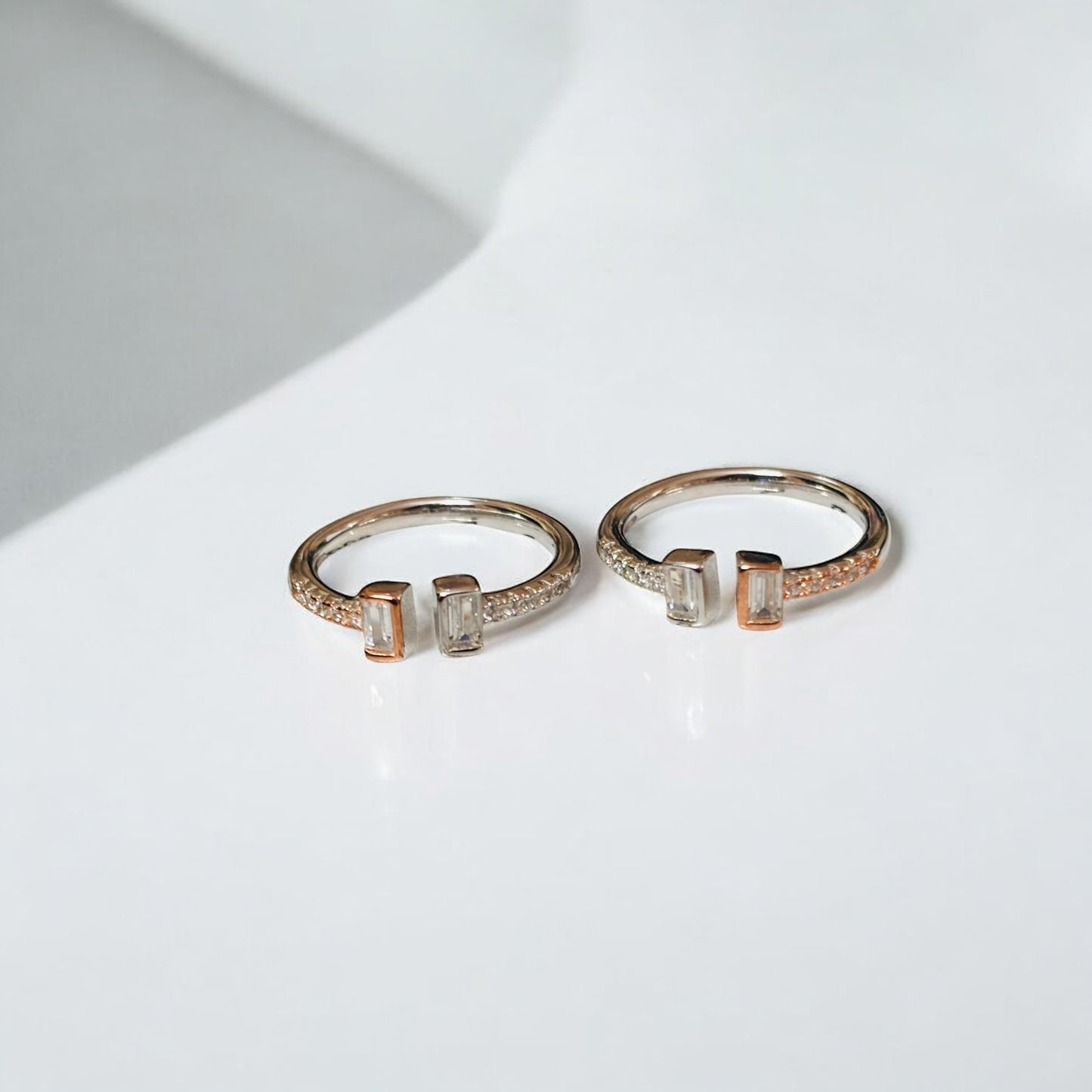Dual tone Minimal Upside Open 925 Toe Ring