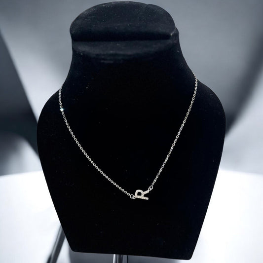 'R' Initial silver Pendant Chain