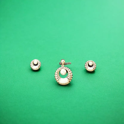 Circular Radiance Silver Pendant Set