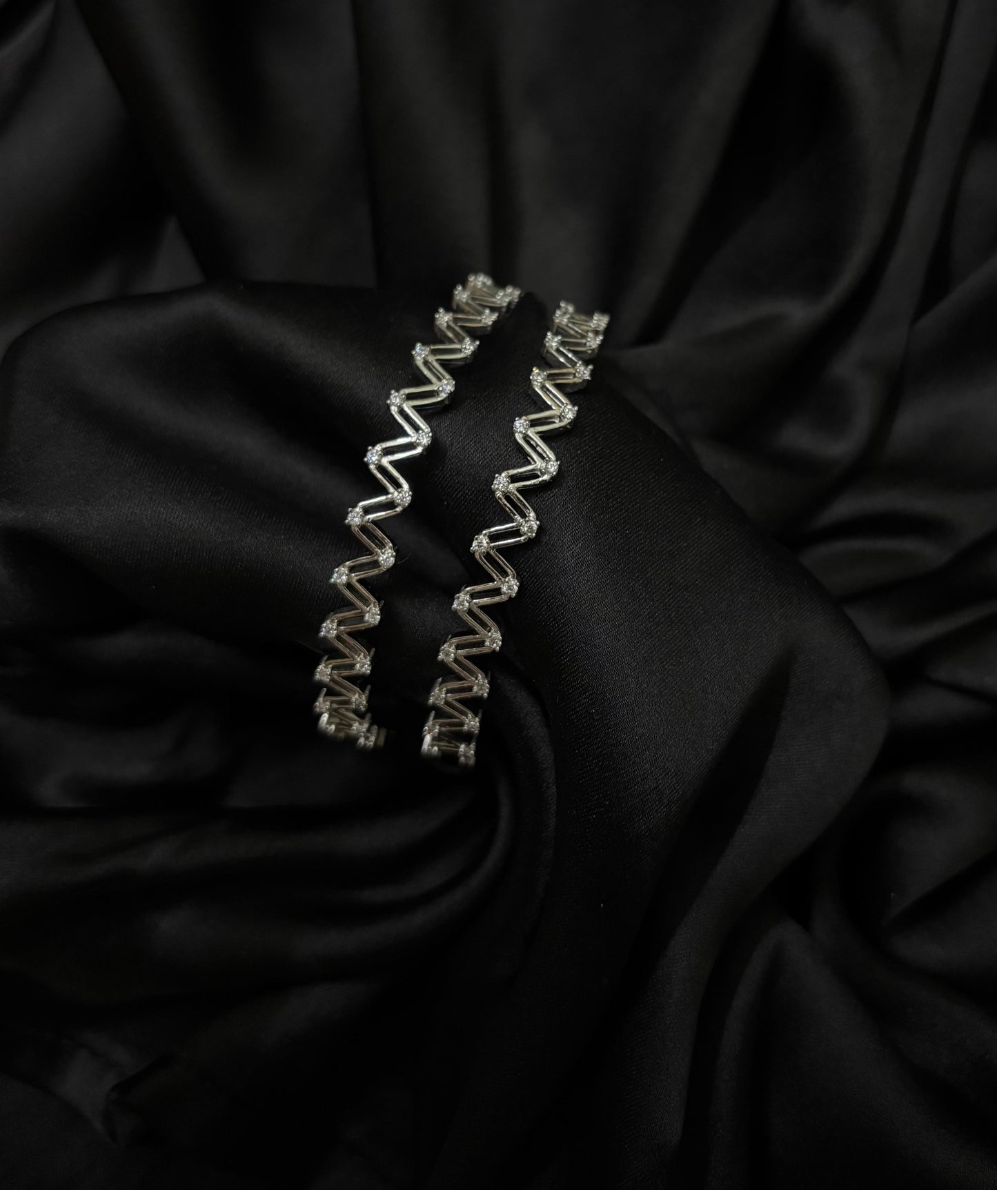 Cris Cross Diamond Silver bangle