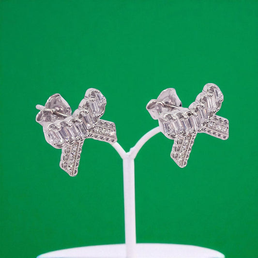 Cute Bow shaped sterling silver earring