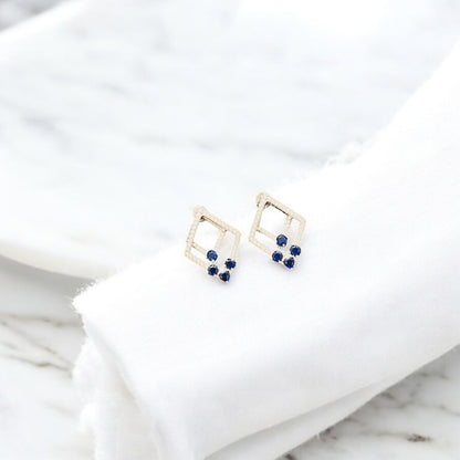 Dangling Diamond shape Sapphire 925 silver Earring